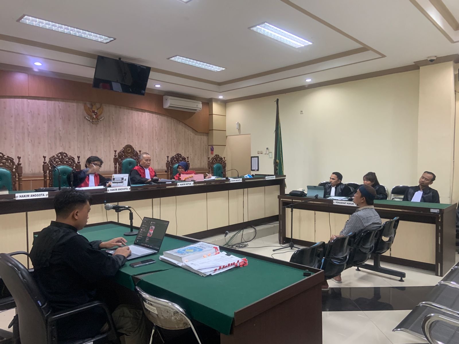 “Dari Kontrak ke Korupsi: Menguji Batas dalam Perkara Ridani di Tipikor Banjarmasin”